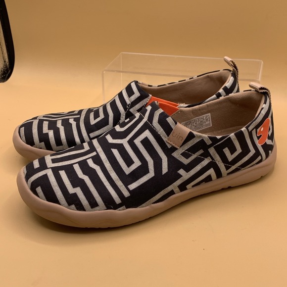 UIN Men's Thread of Maze Slip-on Casual Shoes Black/White Travel- Size 8.5 - Picture 8 of 8